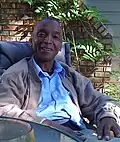 Le sculpteur et collagiste Jerry Harris&nbsp;(en) en 2008.