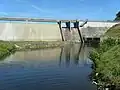 Le barrage de la Cantache vu côté aval