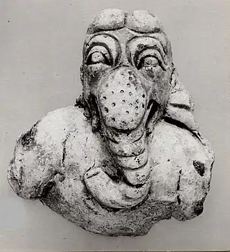 Le Ganesh de Pialma. Sculpture en stuc peint, région de Khotan, VIe ou VIIe&nbsp;siècle. Metropolitan Museum of Art, New York.