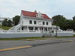 Maison Chapais.