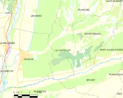 Carte élémentaire montrant les limites de la commune, les communes voisines, les zones de végétation et les routes