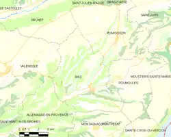 Carte élémentaire montrant les limites de la commune, les communes voisines, les zones de végétation et les routes