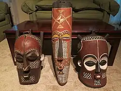 Masques BaKongo de la région du Kongo Central