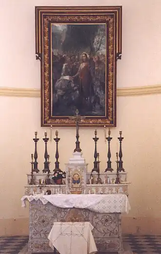Intérieur de la chapelle commémorant la résurrection du fils de la veuve, à Naïm.