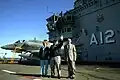 Le président de l'époque, Lula, son épouse Marisa Letícia et le gouverneur d' Espírito Santo Paulo Hartung à bord du São Paulo, août 2004.
