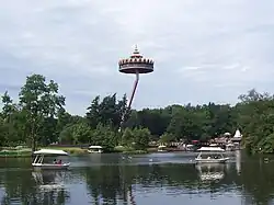 Gondoletta, modèle Tow boat ride à Efteling. Du même constructeur, la Pagode.