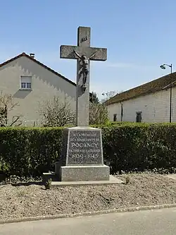 Le monument aux morts 1939-1945.