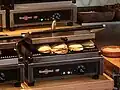Machine à panini à usage professionnel.