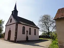 Chapelle de la Sainte-Croix (XVIIIe-XIXe), rue de la Chapelle.