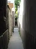 Vue du sentier des Merisiers depuis l'entrée sur le boulevard Soult.