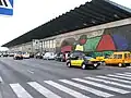 La mosaïque de Joan Miró accueille les usagers du terminal T2b.