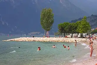 Plage publique de Torbole.
