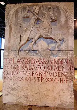 Tombeau du cavalier Flavius Bassus.
