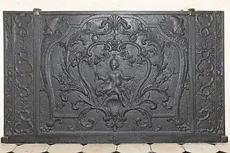 Cheminée.