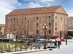 Ancienne église San Francesco fuori le Mura.