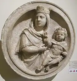 Médaillon de marbre.