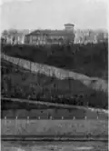 Château de Letná au tournant des XIXe et XXe siècles - vue depuis la Moldau.