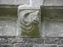 Modillon sculpté