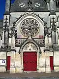 Façade ouest et portail (avr.&nbsp;2013)