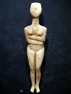 Statuette cycladique féminine, 25&nbsp;cm.