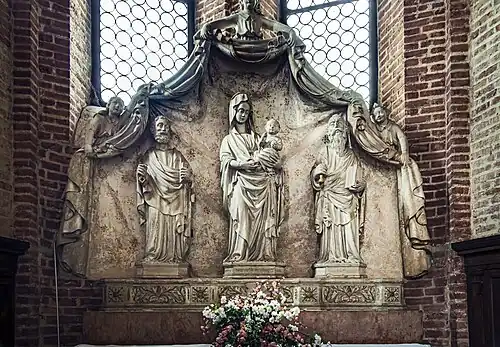 La Vierge et l' Enfant entre saint Pierre et saint Paul d'Antonino da Venezia.