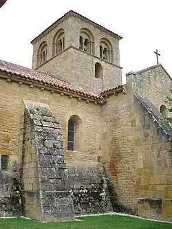 La croisée et le clocher de l'église Saint-Marcel.