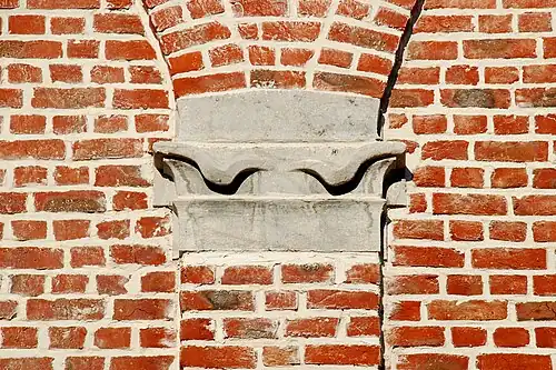 Chapiteau.