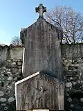 Sépulture de Marie-Hélène Brunet-Lafleur et d'Armand Roux.