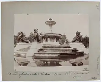 La fontaine du Château d'eau en 1903, place Daumesnil.