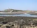Île Wrach vue depuis Enez Terc'h&nbsp;(br) et parc ostréicole.