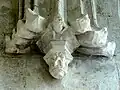 Chapelle latérale nord, culs-de-lampe du doubleau intermédiaire, côté nord.