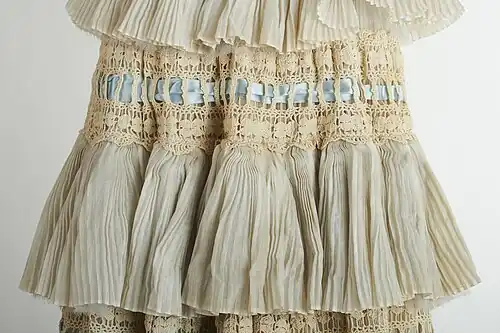 Robe "Heiress" 1957 par Sybil Connolly : les volants