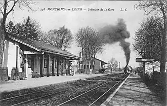 Intérieur de la gare .