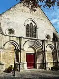 Façade ouest et portail (oct.&nbsp;2008).