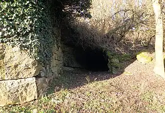 L'entrée de la grotte.