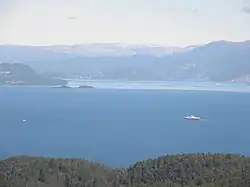 Vue sur le fjord
