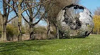 Sculpture près du Stokebrand.