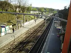 Vue depuis la passerelle en direction de Saint-Rémy-lès-Chevreuse.