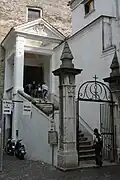 Escalier d'accès.