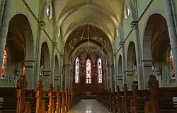 L'intérieur de l'église Saint-Joseph.