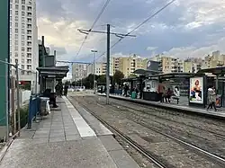 La station de tramway à son ancienne position (avant 2025).