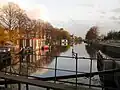 Canal de la Merwede près du écluse