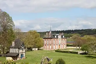 Vue générale de l'enclos.