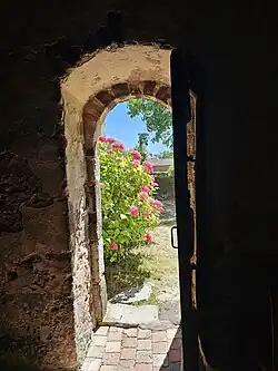 Porte sud vue intérieure.