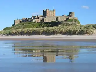 Le château de Bamburgh.