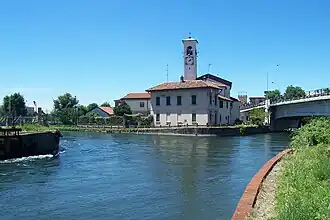 Confluence du Naviglio di Bereguardo dans le Naviglio Grande