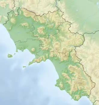(Voir situation sur carte : Campanie)