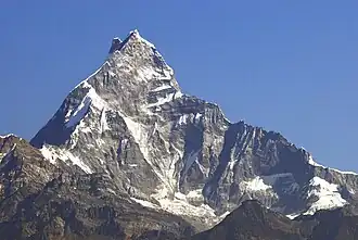 Vue du Machapuchare depuis le sud.