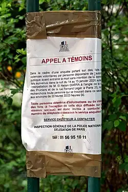 affichette sur laquelle on peut lire un appel à témoins des faits survenus dans la nuit du 14 au 15 janvier 2026, et le numéro de téléphone du service enquêteur.