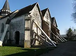 Consolidation de l'église.